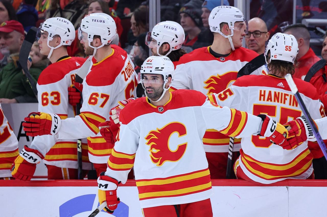 Projected Lineup - Flames vs. Blackhawks