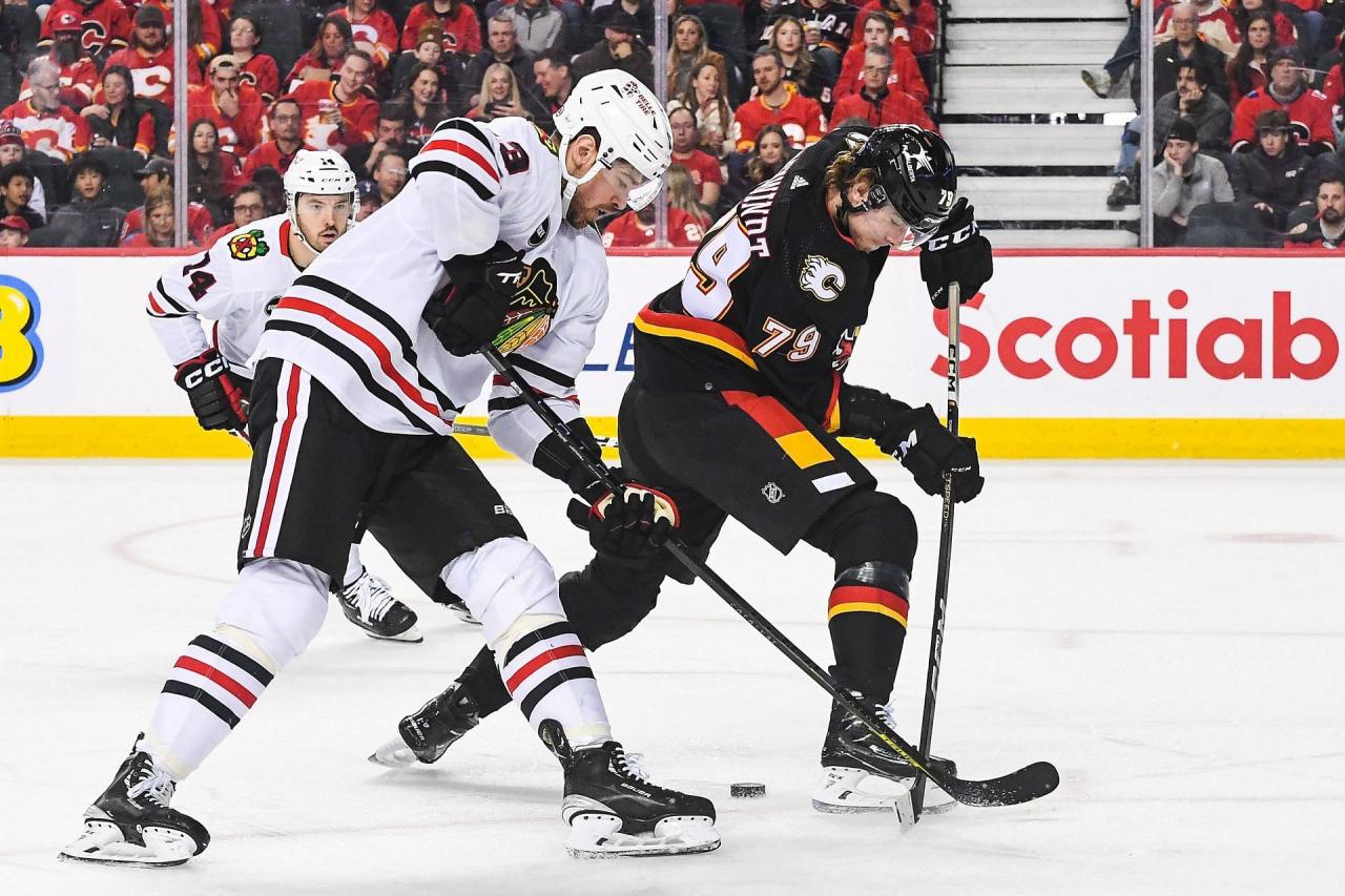 Flames blackhawks calgary chicago stanley playoffs cup round vs upi