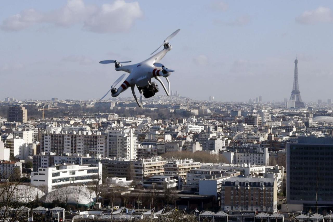 Paris journalists drone jazeera reported sightings