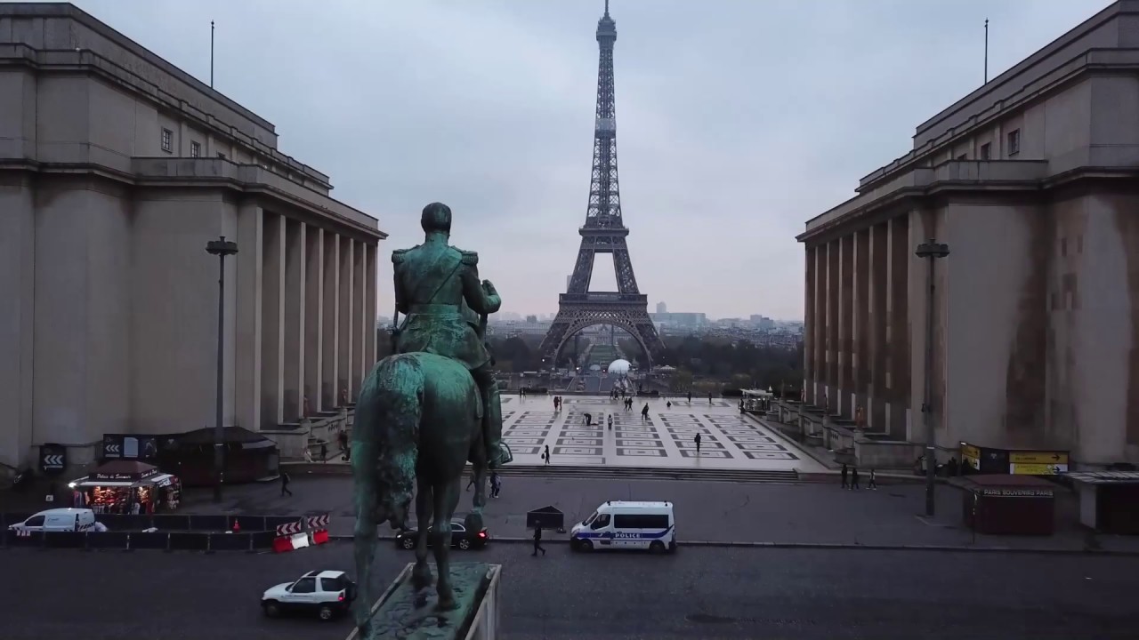 Drone paris