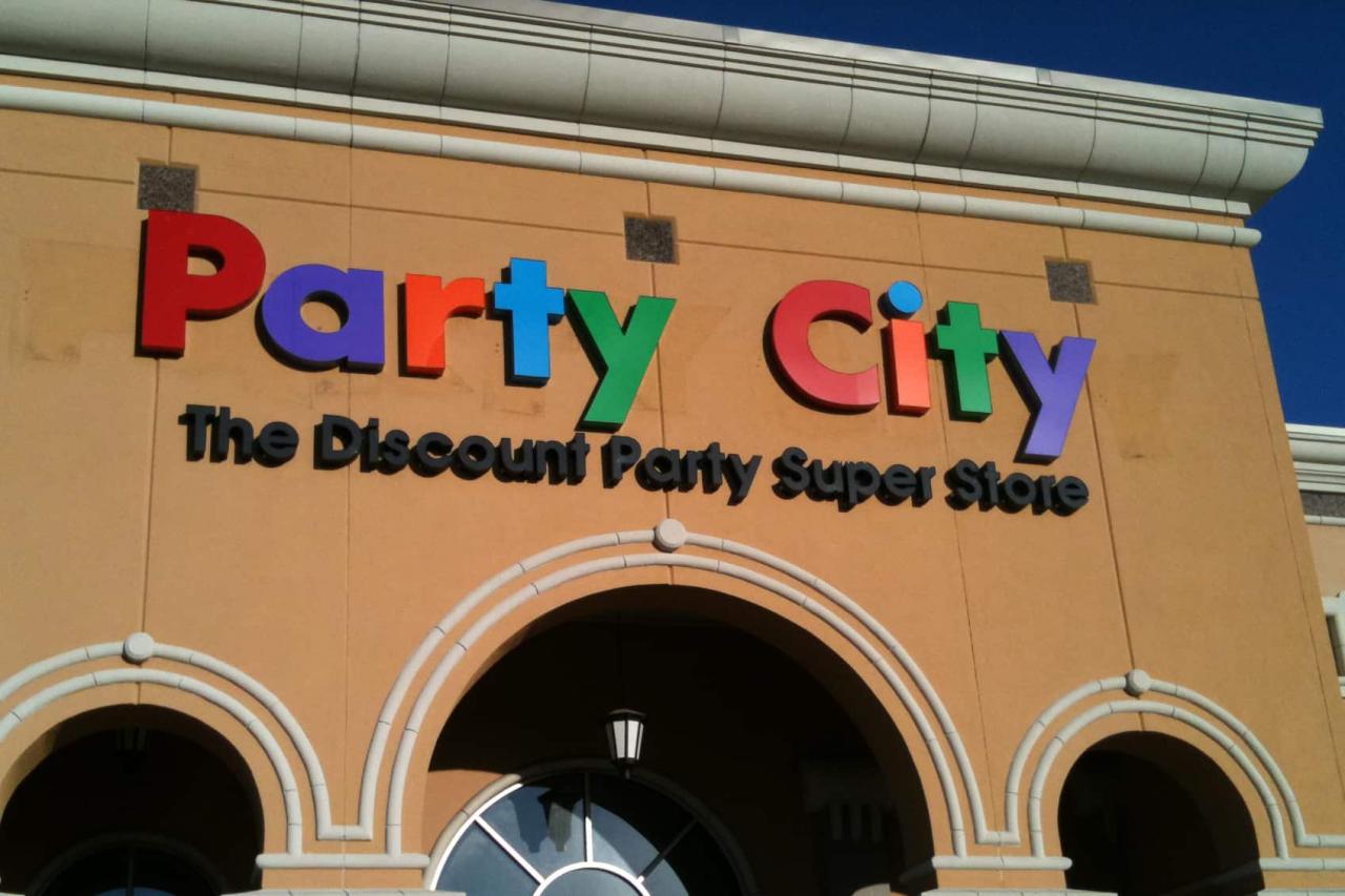 Party City to shut down in U.S., but Canadian stores unaffected