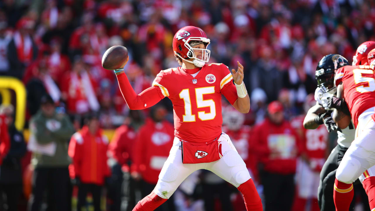 Mahomes touchdown chiefs