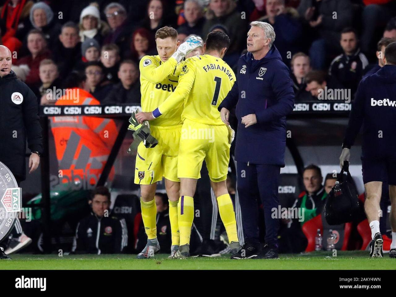 FPL notes: Fabianski injury, £4.9m forward + why Evanilson was