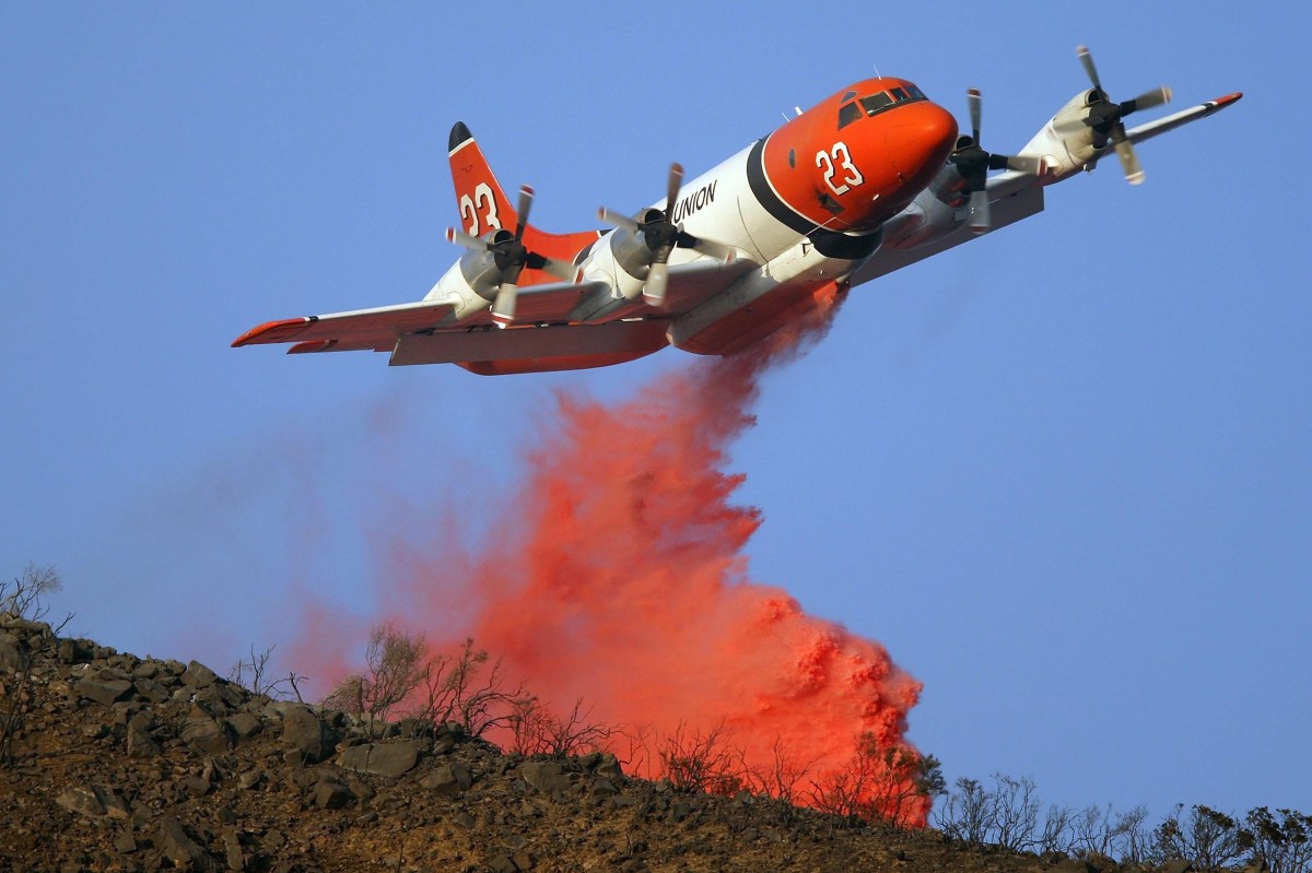 Plane canadair 415 bombardier amphibian amphibious firefighter extinguishing besthqwallpapers